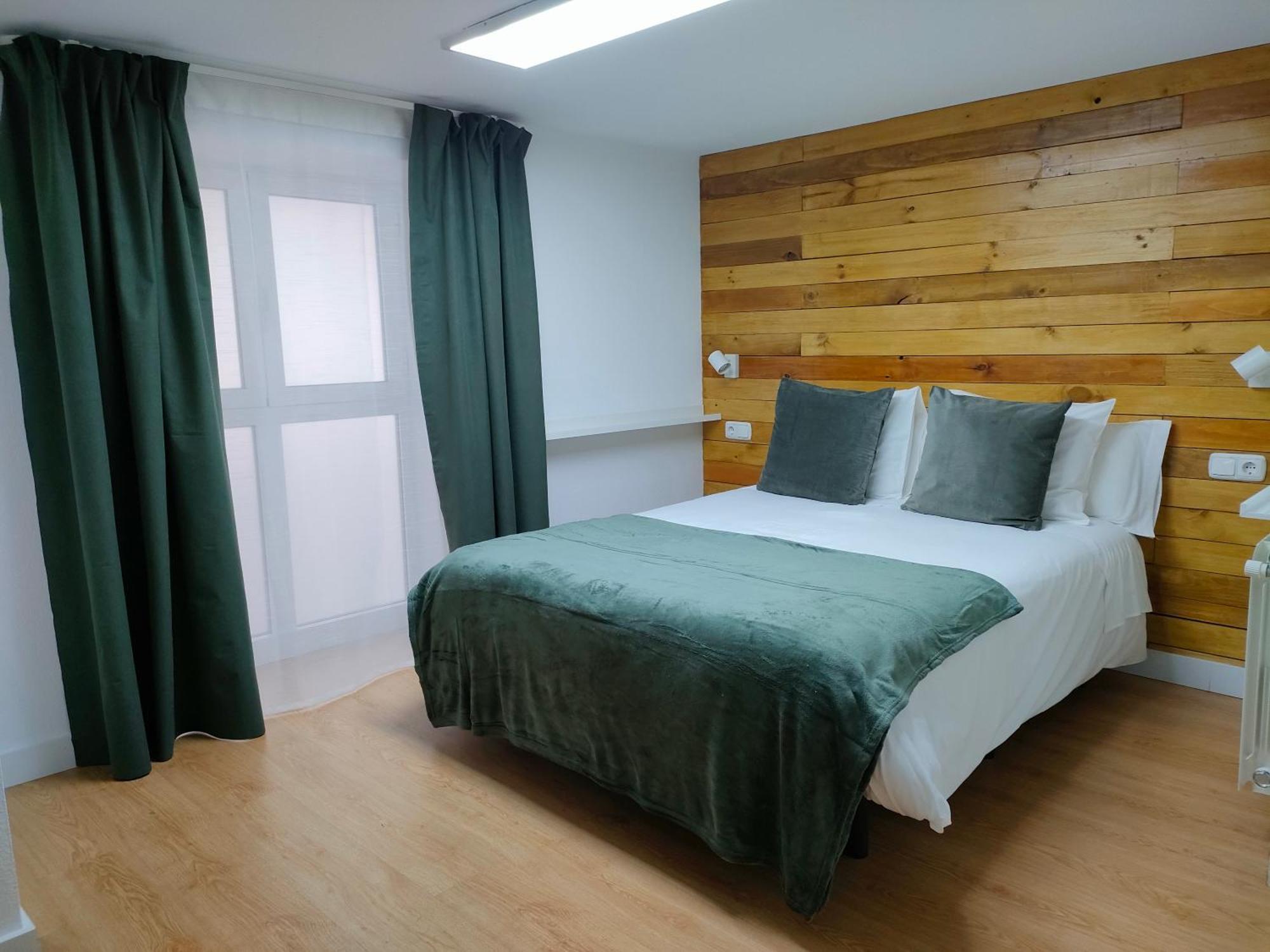 Apartament Elizabeth Towers Almansa Zewnętrze zdjęcie